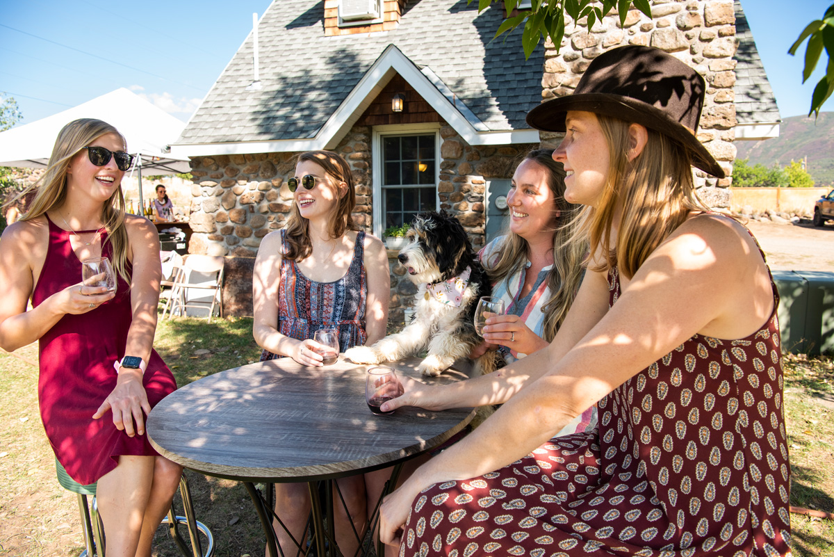 Colorado wineries and tasting rooms